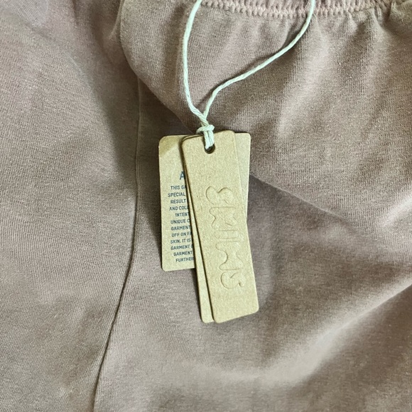 Doesn’t look good on me! - Picture 2 of 2